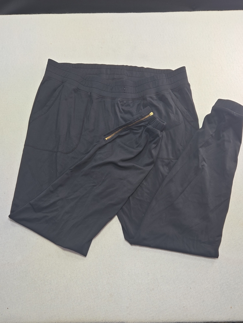 Zyia Men's Black Performance Jogger Pants with Zip Pocket